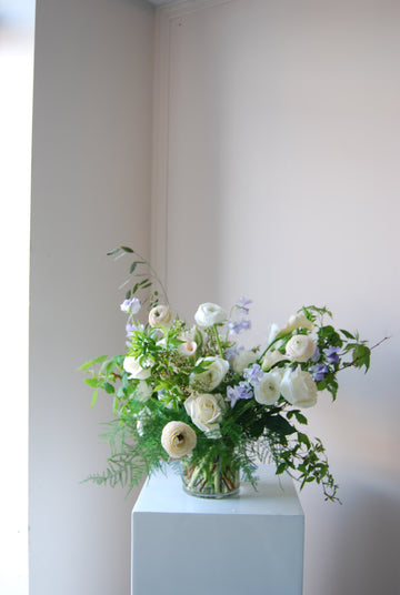 Glass vase arrangement | Soft + Neutral